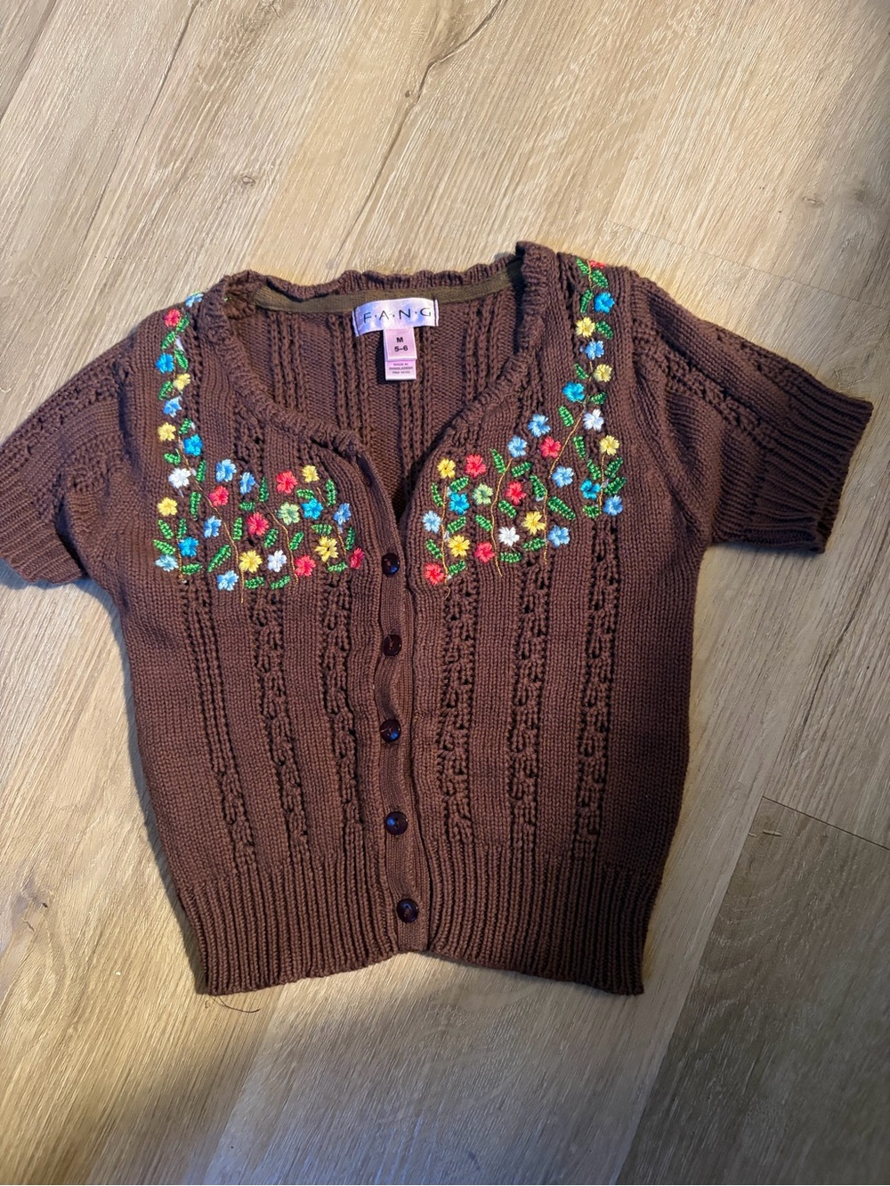 Y2K FANG Brown Short-Sleeve Knit Cardigan with Floral Embroidery KIDS/GIRLS